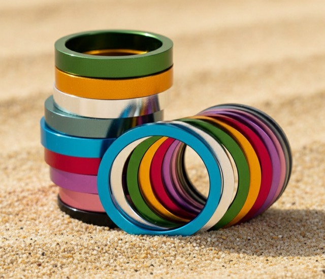 コラムスペーサー