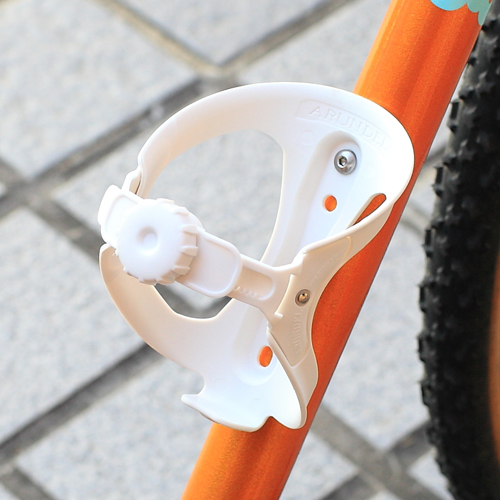 *ARUNDEL* looney bin bottle cage (white)