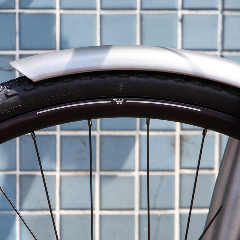 *WHITE INDUSTRIES* G25A rim