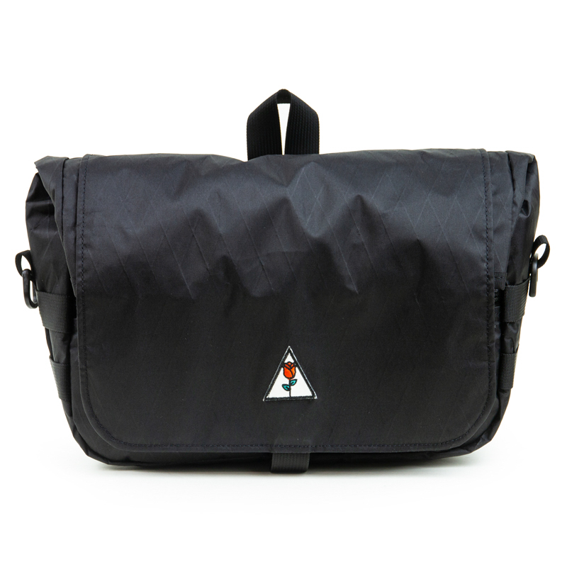 *ULTRA ROMANCE* fabio's fanny large (x-pac black)