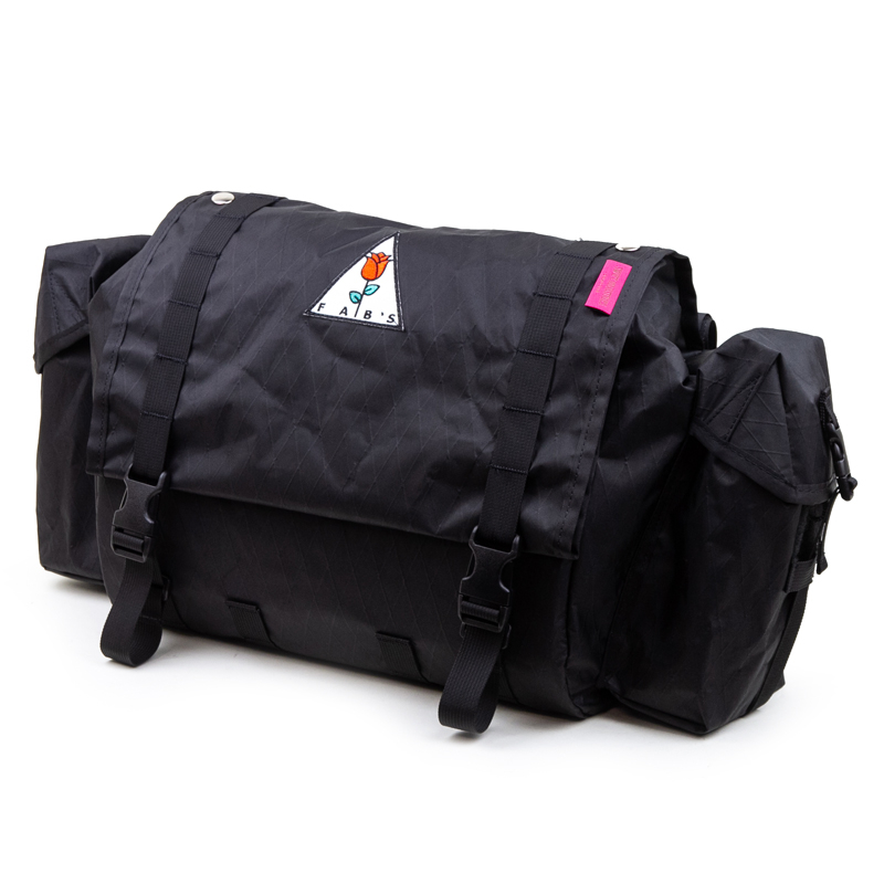 *ULTRA ROMANCE* fabio's chest (x-pac black/L)