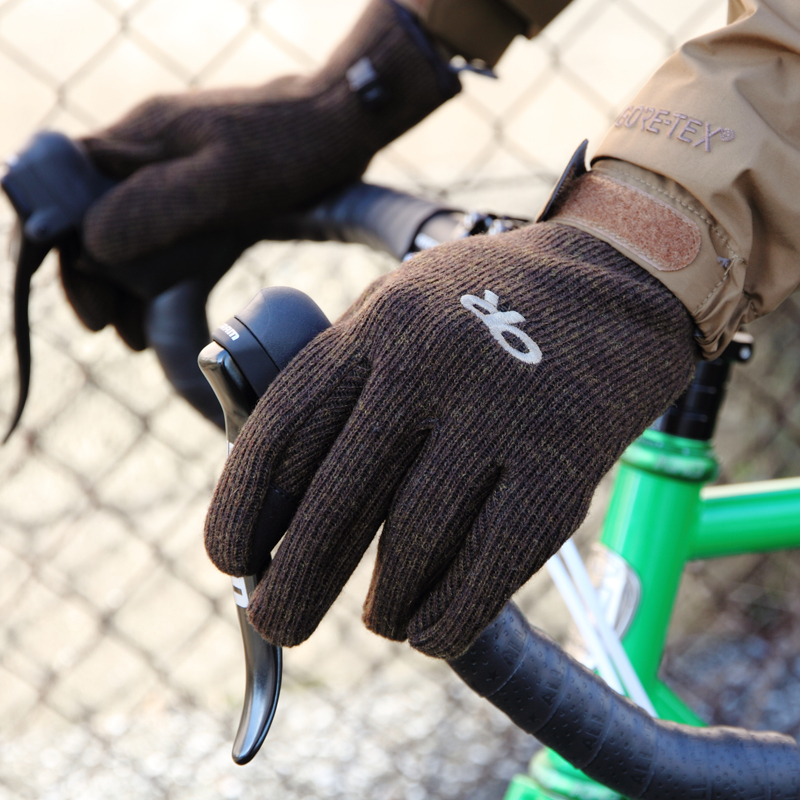 *OUTDOOR RESEARCH* flurry sensor gloves (earth green)
