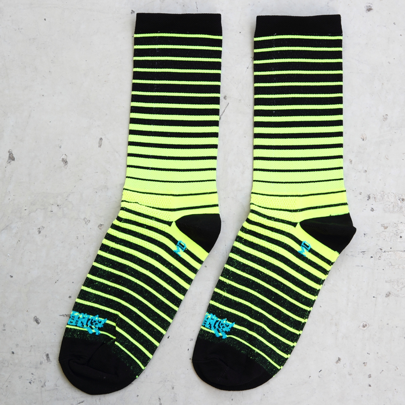 *TEAM DREAM BICYCLING TEAM* pop block sock v2 (black/yellow)