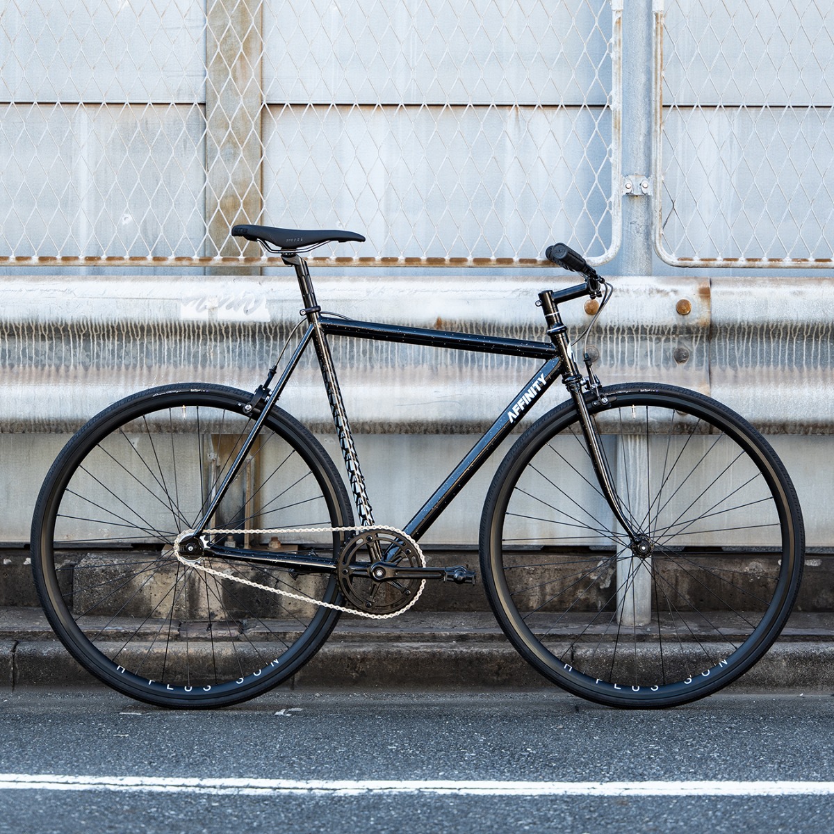 affinity cycles lopro クロモリ美品　フロント予備ホイール付 AFFINITY CYCLES LoPro Complete !! - BLUE LUG BLOG | 自転車店