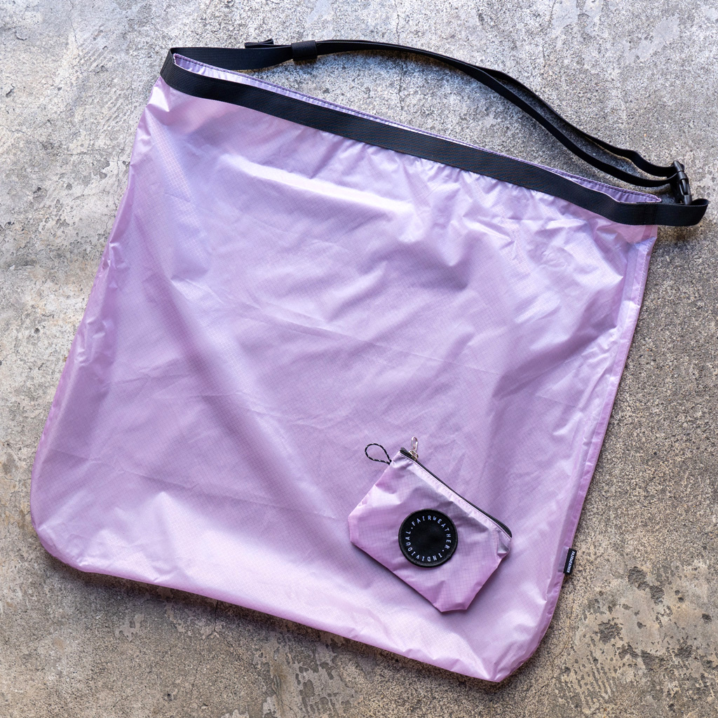 *FAIRWEATHER* packable sacoche (lilac)