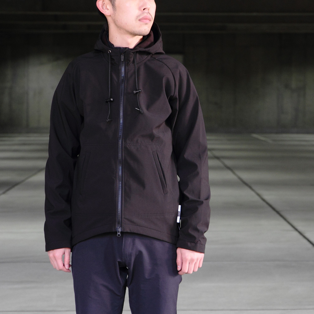 *SWRVE* softshell milwaukee hoodie (black)