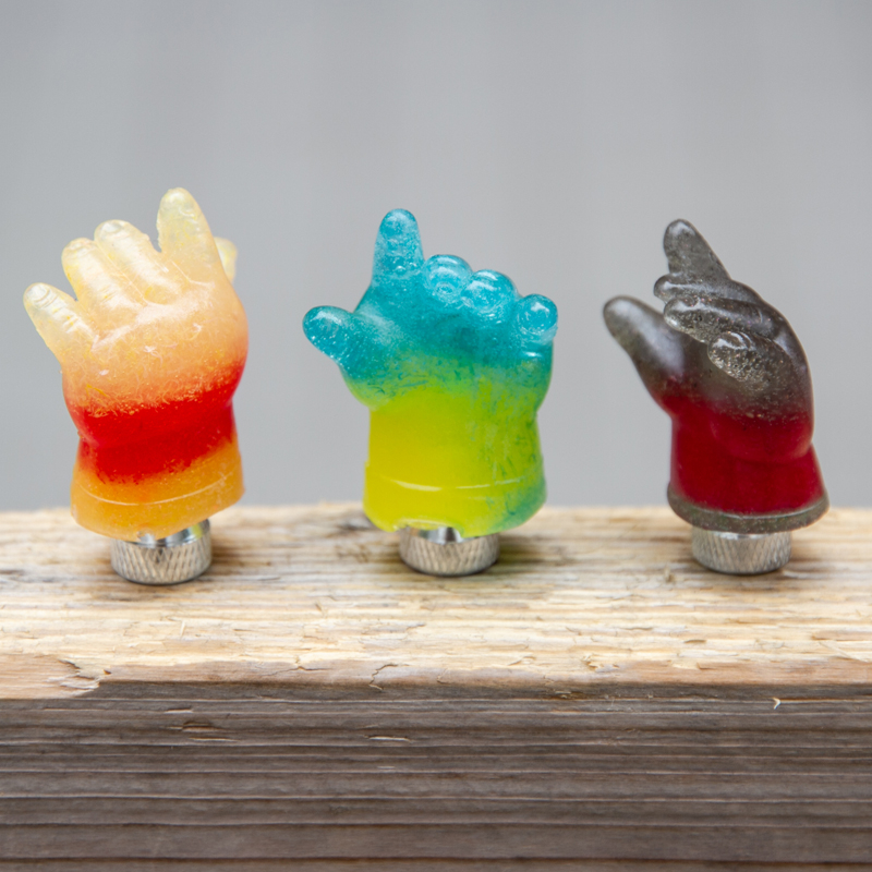 *CRUD CAPS* toy valve cap (baby hands)