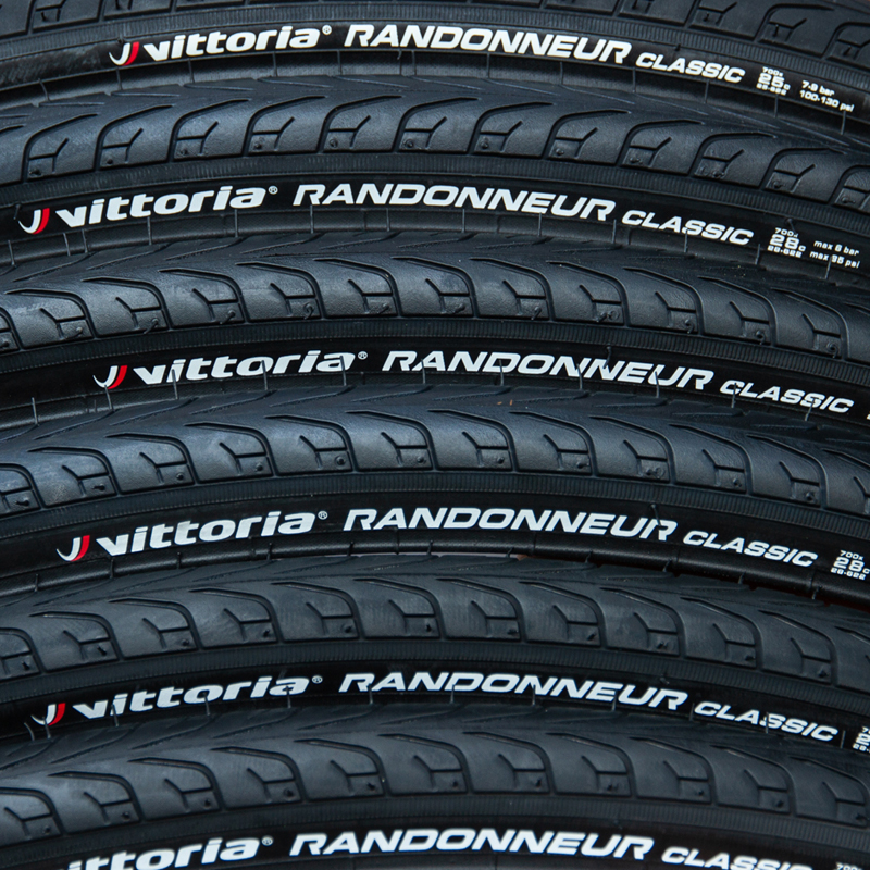 *VITTORIA* randonneur tire (black)