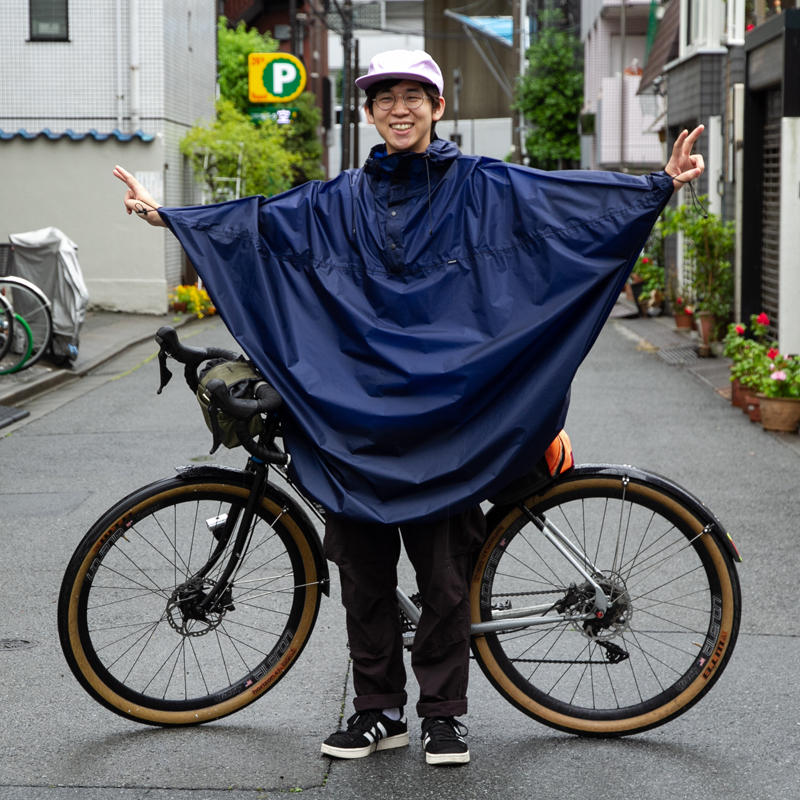 *FAIRWEATHER* packable rain poncho (navy)