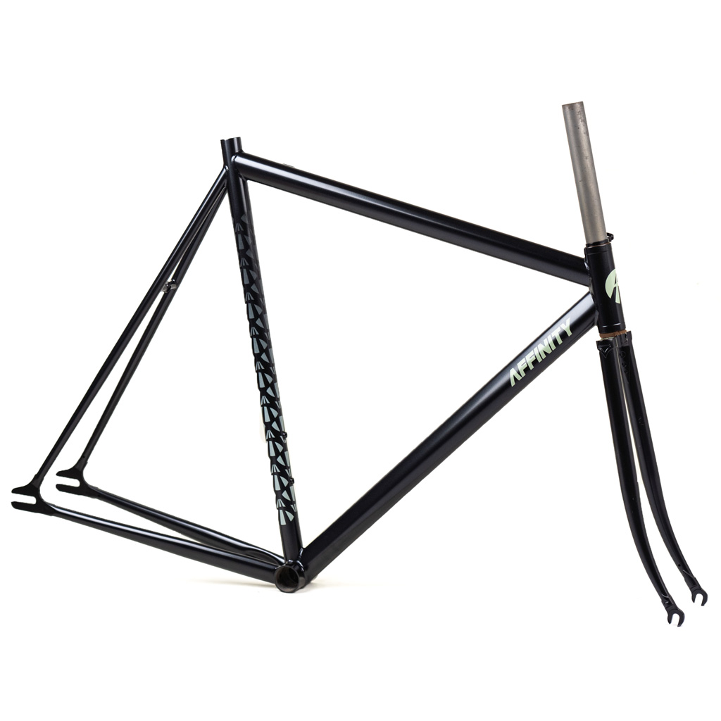 *AFFINITY CYCLES* 2022 lo pro track frame (film grain) 