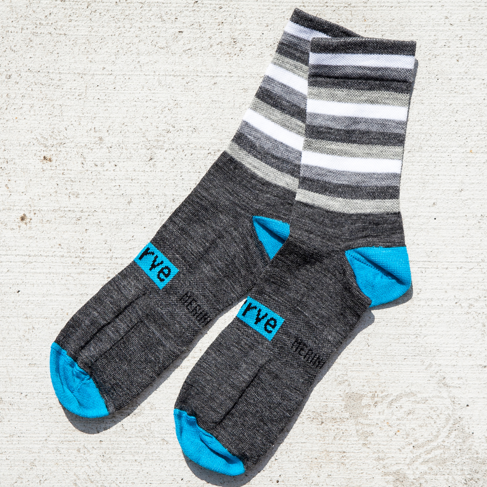 *SWRVE* merino wool socks (dark grey stripe)