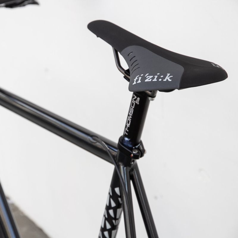 *FIZIK* antares R3 kium saddle