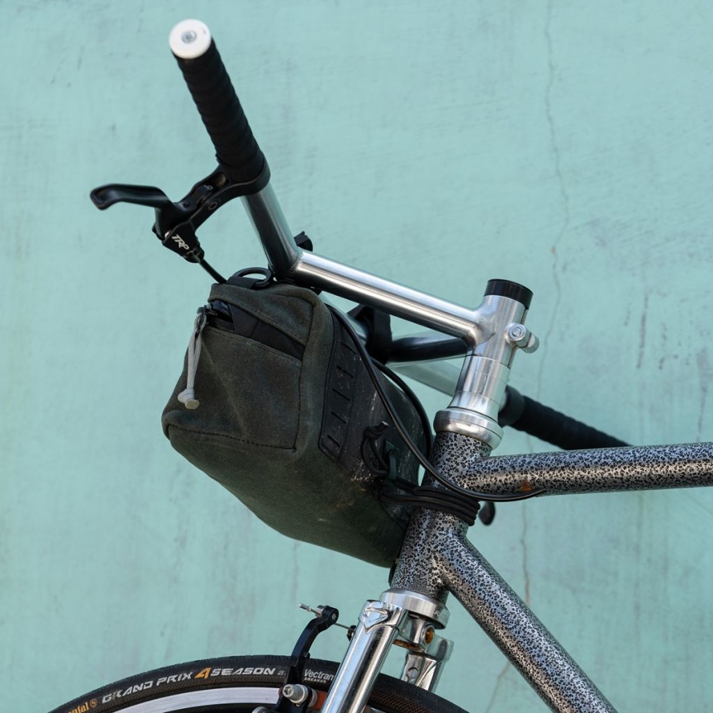 FAIRWEATHER* bullmoose bar wide (black) - BLUE LUG ONLINE STORE