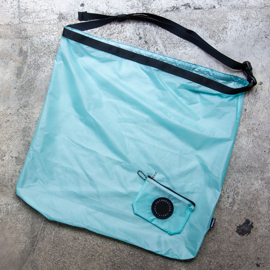 FAIRWEATHER* packable sacoche (pale blue) - BLUE LUG ONLINE STORE