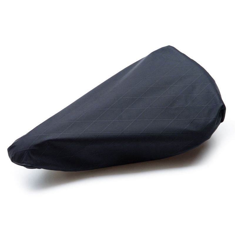 *BLUE LUG* saddle cover (x-pac black)