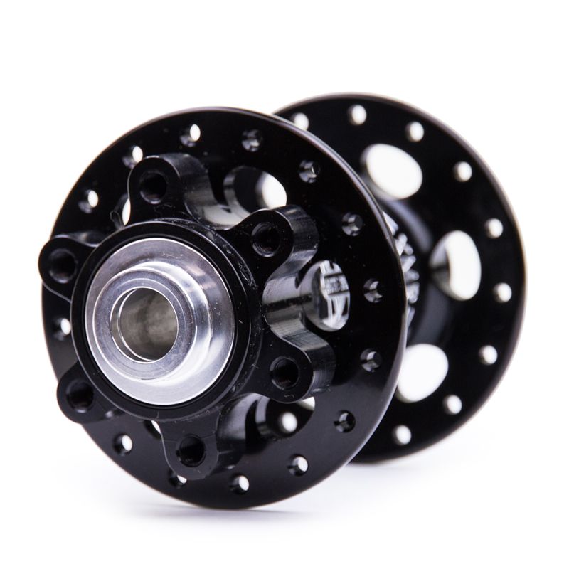 新品 WHITE INDUSTRIES XMR フロントハブ 12mmスルー
