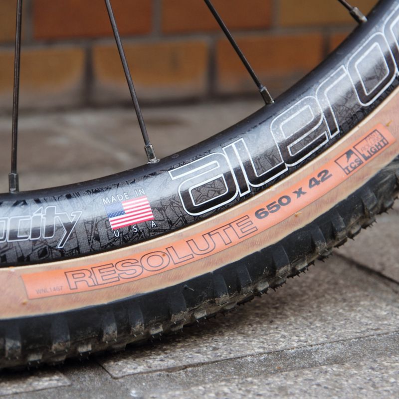 WTB* resolute 650B tire (black/tan) - BLUE LUG ONLINE STORE