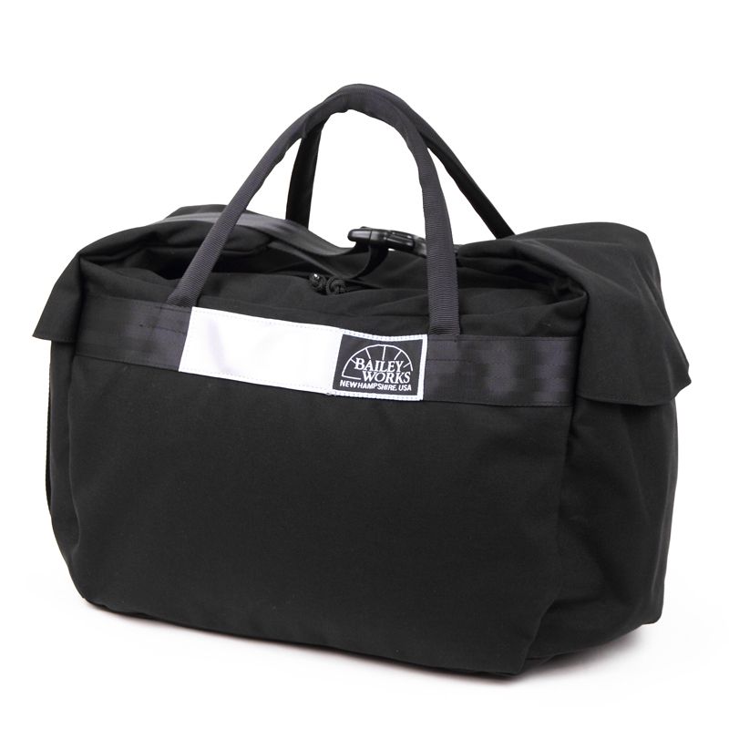 *BAILEYWORKS* whale mouth duffel (black)