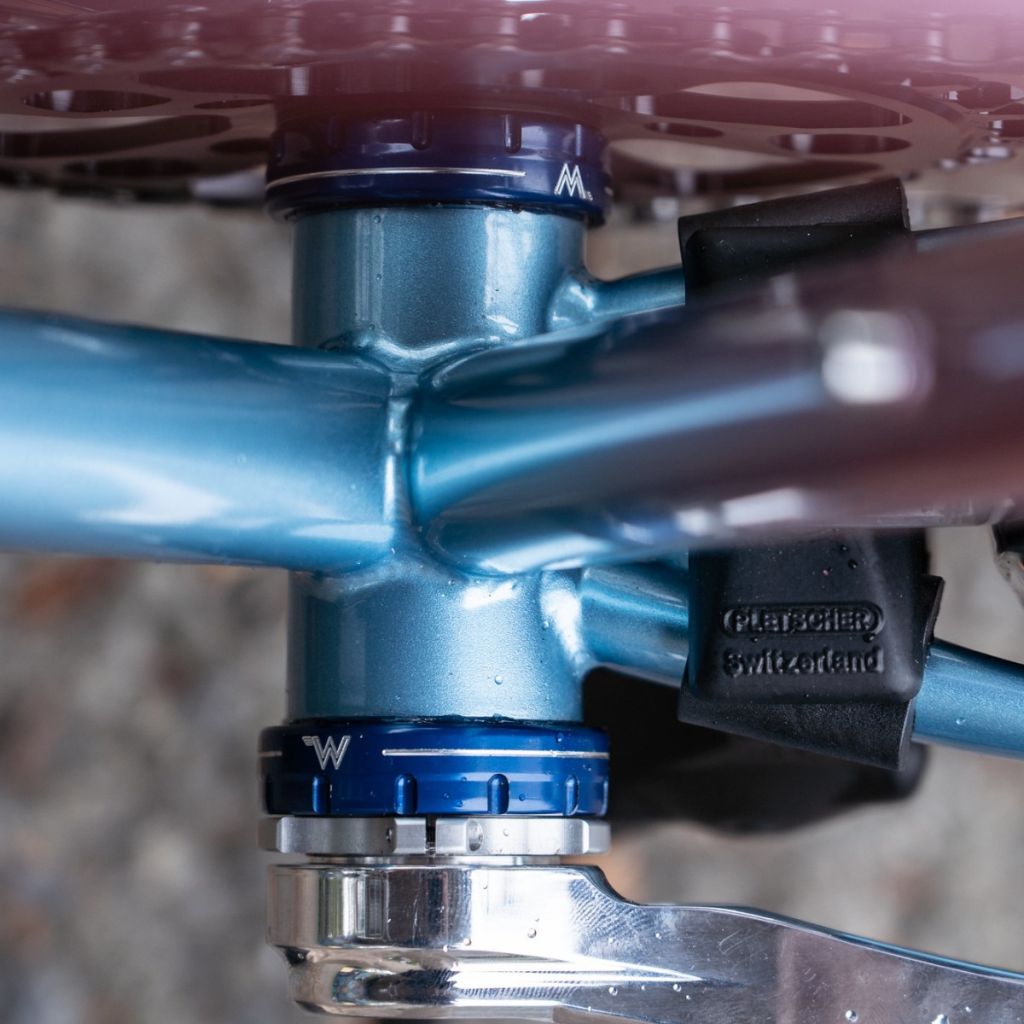 超爆安 brackets bottom BSA INDUSTRIES* WHITE (blue) LUG BLUE - アガベ