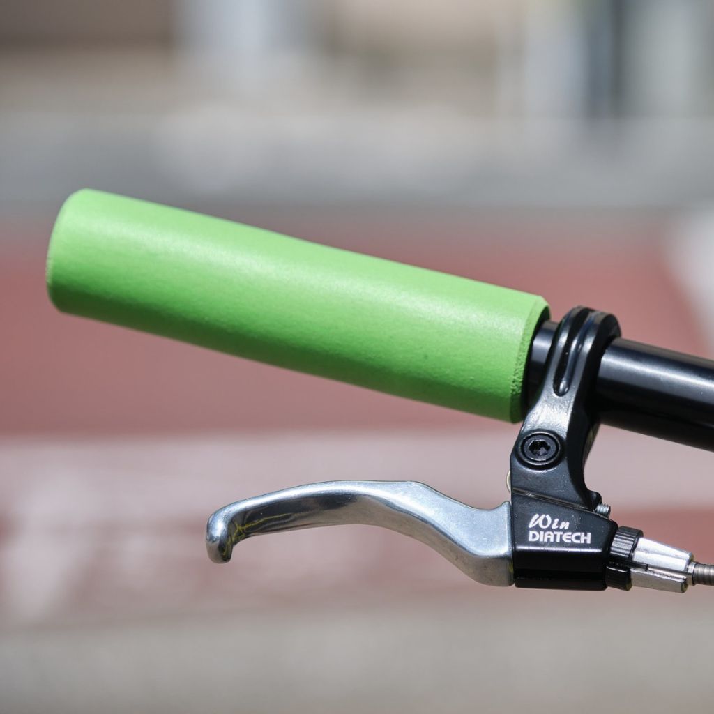 ESI* racers edge grip (green) - BLUE LUG ONLINE STORE ESI* racers edge grip (green) - BLUE LUG ONLINE STORE