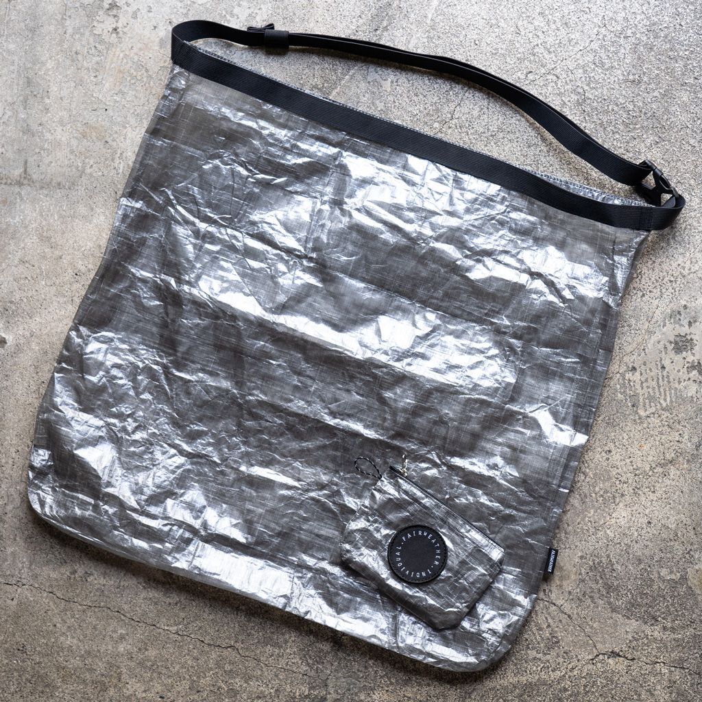 *FAIRWEATHER* packable sacoche (dyneema black)