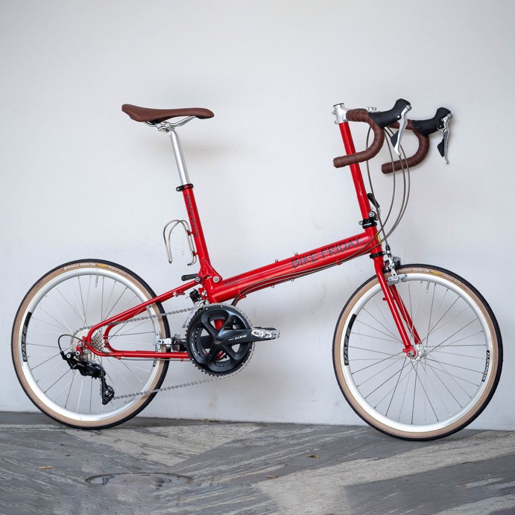 （セール）開催中 人気ブランドも続々プライス Pocket FRIDAY* BIKE Rocket STORE ONLINE LUG BLUE - Red) (54/Flag 自転車本体