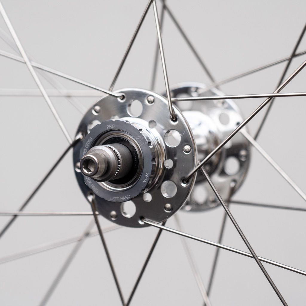 H PLUS SON × PHILWOOD* archetype pro track rear wheel (silver/24h