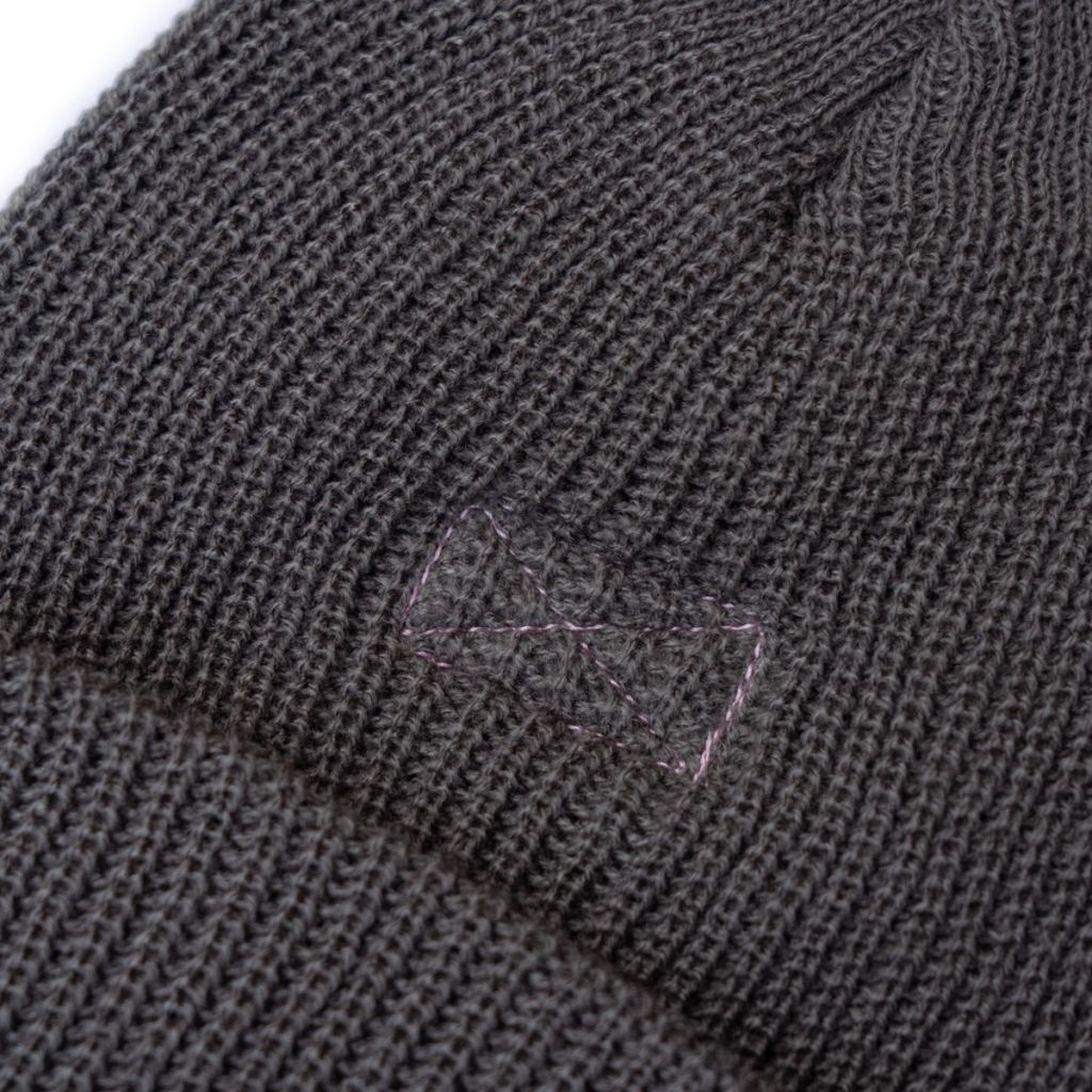 BLUE LUG* original beanie (gray) - BLUE LUG ONLINE STORE