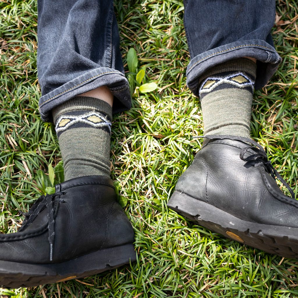 *CAMP AND GO SLOW* western socks (rust)