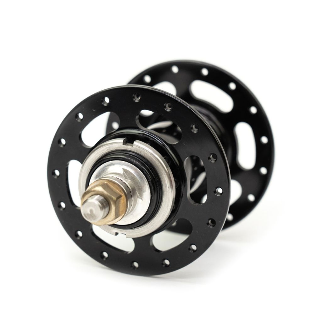 *WHITE INDUSTRIES* track hub rear (black)