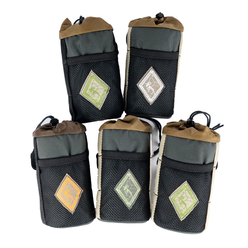 *ATMOSPHERE MOUNTAIN WORKS* bike bottle bag (chacoal)