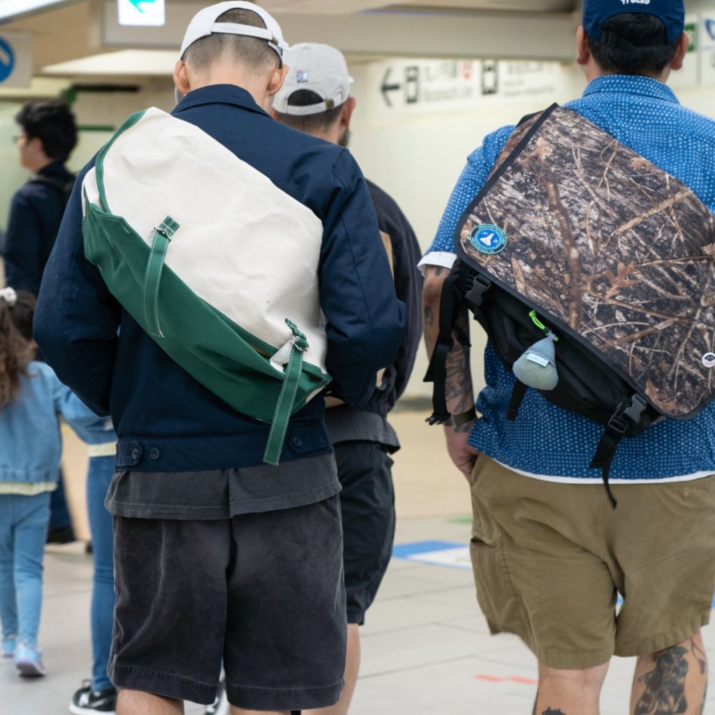 *THE INCONVENIENCE STORE×BLUE LUG* boat and messenger bag (green)