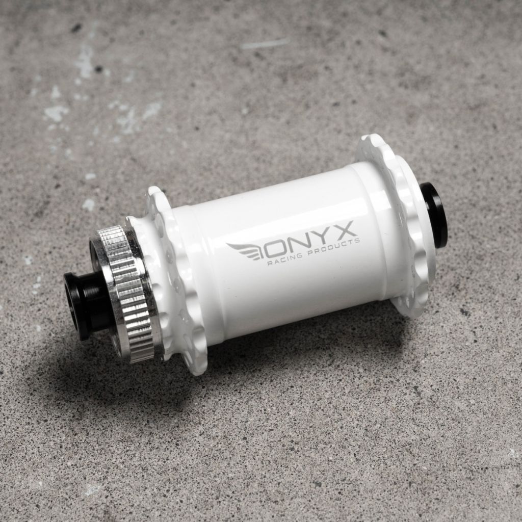 ONYX RACING PRODUCTS DISC HUB ブルーラグ