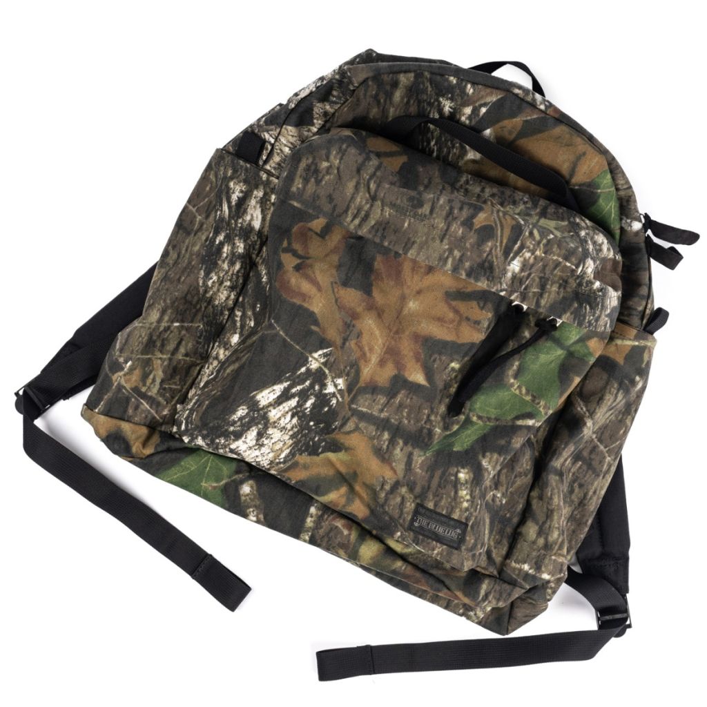 *BLUE LUG* THE DAY PACK (tree camo)