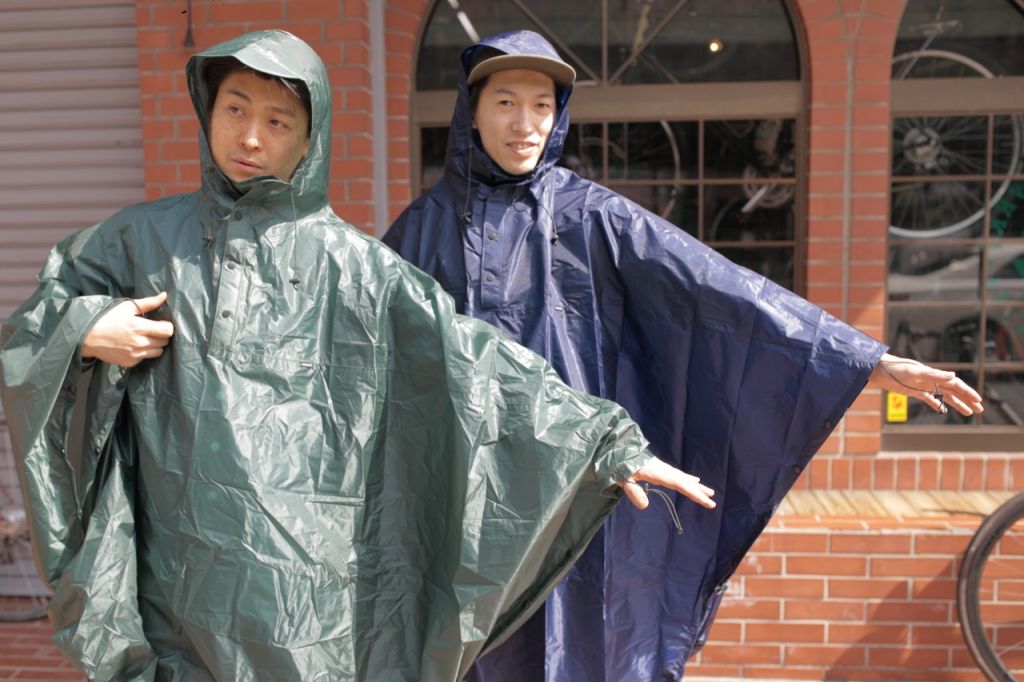 FAIRWEATHER* packable rain poncho (navy) - BLUE LUG ONLINE STORE