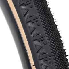 *SIM WORKS* × TOMII CYCLES faraway tire (black/tan)