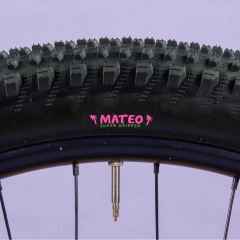 *CRUST BIKES* mateo super gripper 26+ tire (26×2.8")