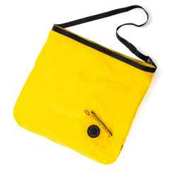 *FAIRWEATHER* packable sacoche (yellow)