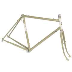 *RIVENDELL* lugged roadini frame set (sergio green)