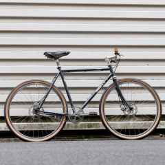 *SURLY* straggler 完成車 (52/cold blue)