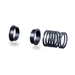 ※ナンバーによって含まれるスペーサーの内容が異なります。