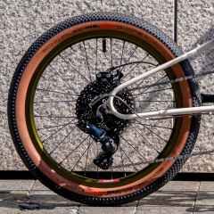 *SCHWALBE* g-one speed 20" tire