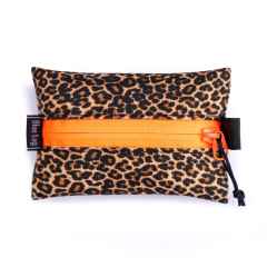 *BLUE LUG* tissue pouch  (leopard/F orange)