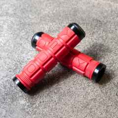 *OURY* lock-on  grip (red)