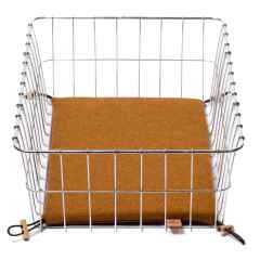 ※バスケットは付属しません。