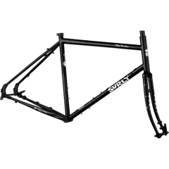 *SURLY* new disc trucker 700c frame (black)