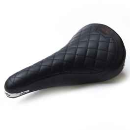 SELLE ITALIA* milano turbo bonnie saddle (black) - BLUE LUG