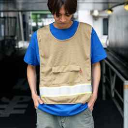BLUE LUG* kangaroo safety vest (beige) - BLUE LUG ONLINE STORE