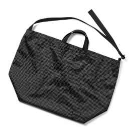 BLUE LUG* 137 tote bag (x-grid/black) - BLUE LUG ONLINE STORE