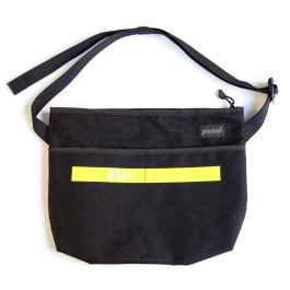 ネオンフリルサコッシュ ブルー FLAG BAG2.0 サコッシュ – SINCE1612